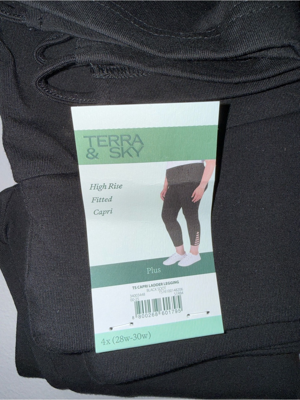 Terra & Sky Black High Rise Fitted Capri Leggings with Ladder Detail 4x - Picture 2 of 3